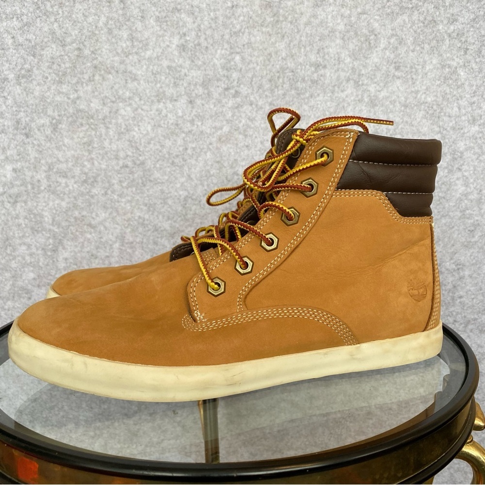 T19 Timberland Dausette Sneaker Ankle Boot in a Wheat Nubuck